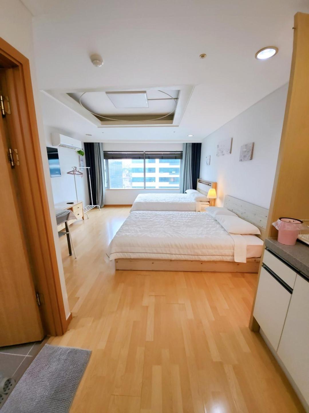 Hongdae Residence-2 1Min From Hongik Uni Station Exit #1 Seoul Eksteriør billede