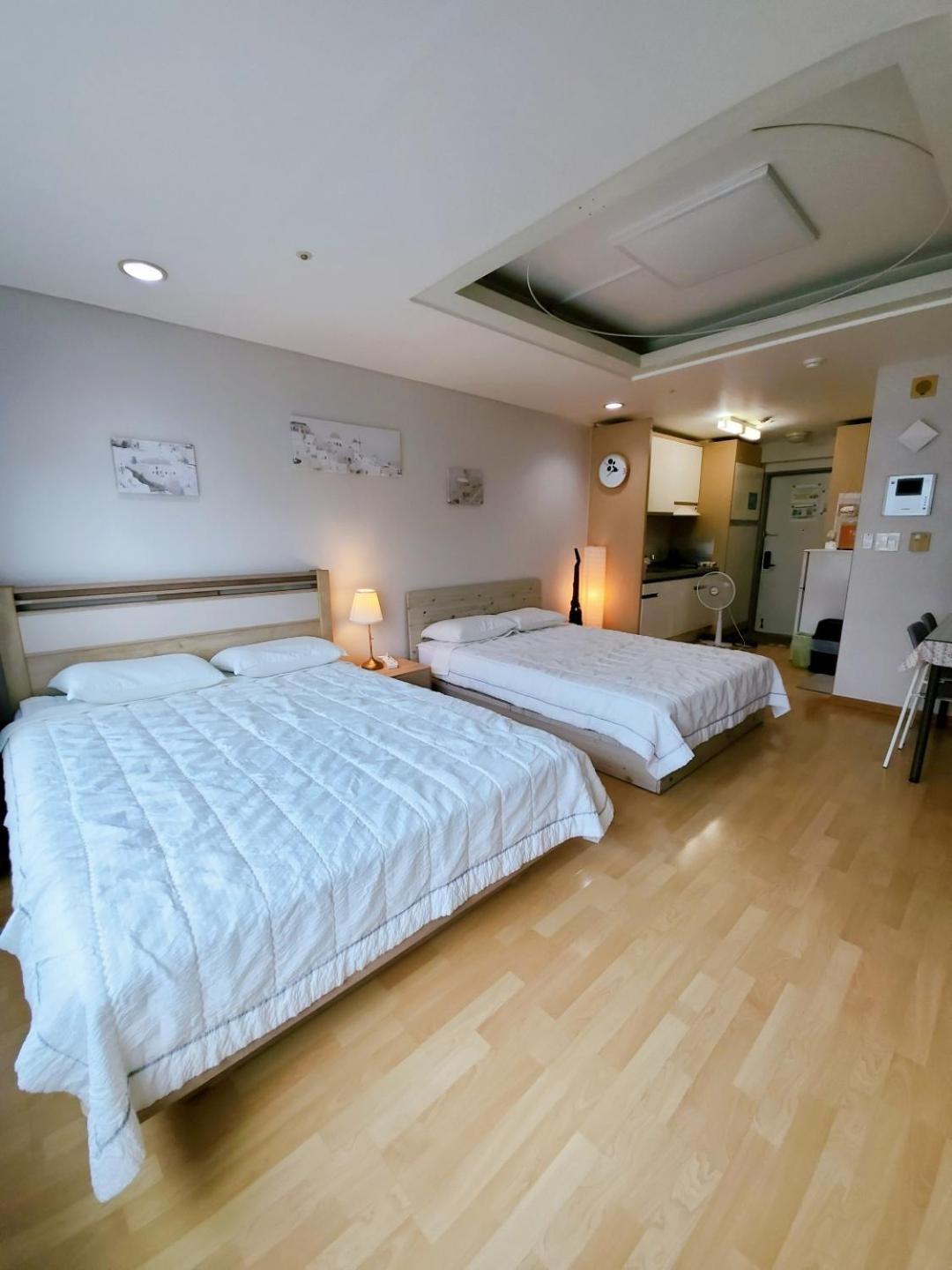 Hongdae Residence-2 1Min From Hongik Uni Station Exit #1 Seoul Eksteriør billede